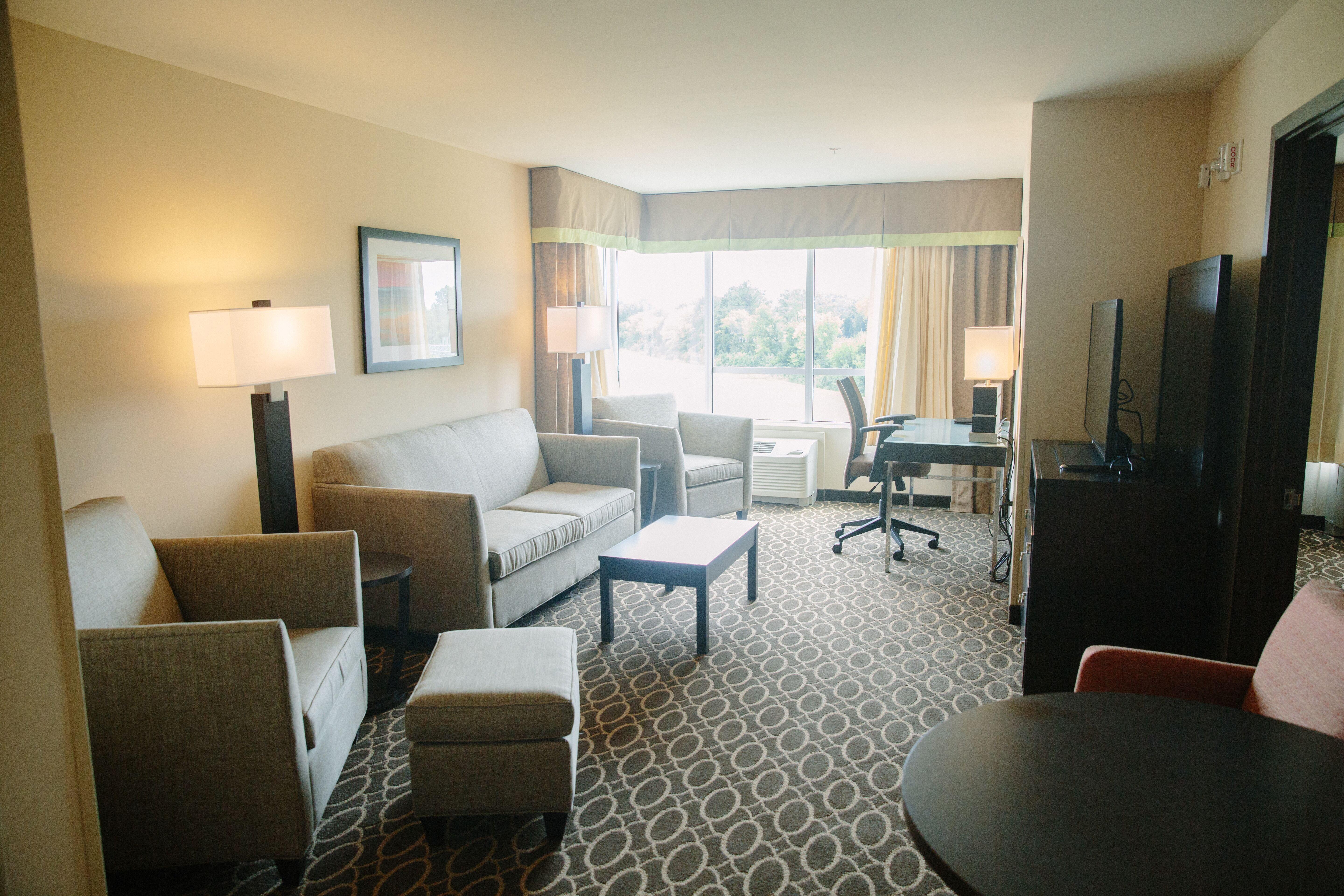 Holiday Inn Murfreesboro By Ihg Екстериор снимка